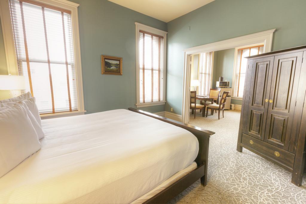 Montvale Hotel (Adults Only) Spokane Dış mekan fotoğraf